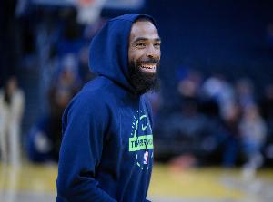 NBA湖人vs公牛_NBA湖人vs公牛高清直播_NBA湖人vs公牛在线观看无插件
