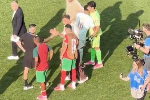 斯洛文尼亚女篮U17vs日本U17女篮_斯洛文尼亚女篮U17vs日本U17女篮超清直播_斯洛文尼亚女篮U17vs日本U17女篮1080p 在线观看