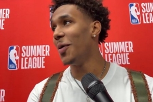 NBA勇士vs独行侠_NBA勇士vs独行侠免费观看_NBA勇士vs独行侠高清无插件直播