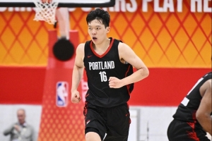 重磅欧冠瓦尔达尔vs库普斯在线观看_重磅欧冠瓦尔达尔vs库普斯在线观看高清直播_重磅欧冠瓦尔达尔vs库普斯在线观看在线观看无插件